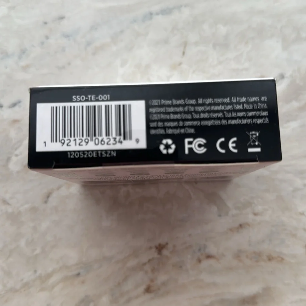 Soar Clip On Selfie Ring Light- never opened - Picture 3 of 3